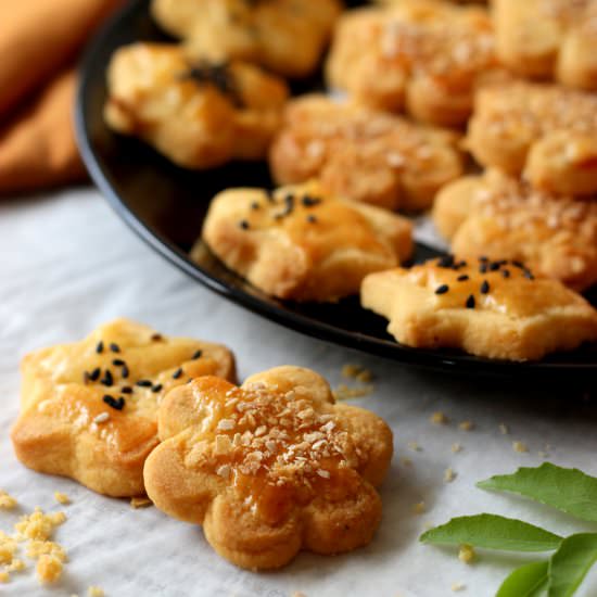 Salted Egg Yolk Cookie