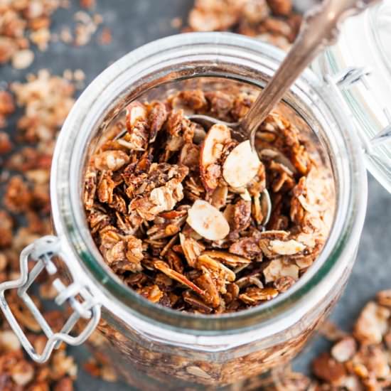 Vanilla Almond Granola