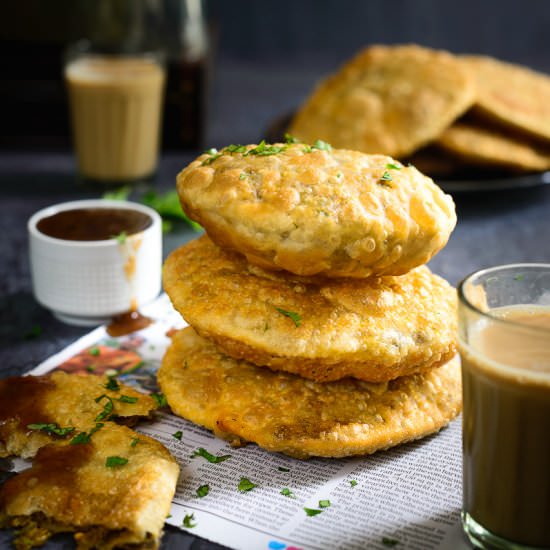 Puffed Peas stuffed Bread