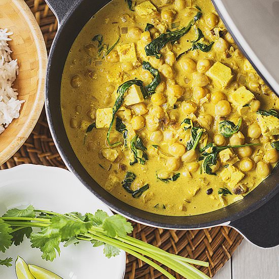 Chickpea, Tofu & Spinach Curry