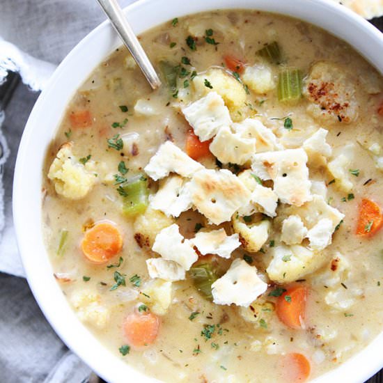 Creamy Roasted Cauliflower Chowder