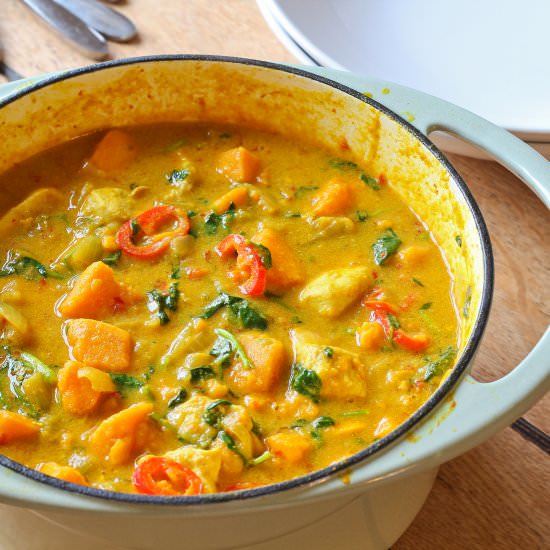 Healthy Chicken and Sweet Potato Curry