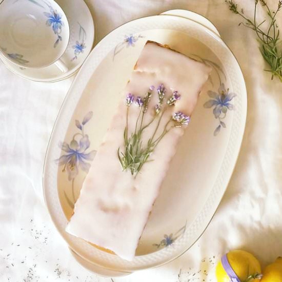 Lemon Lavender Cake