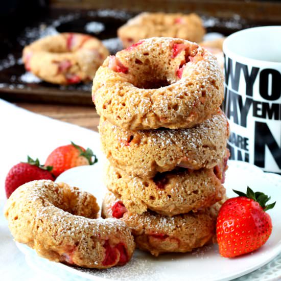 Skinny Strawberry Donuts