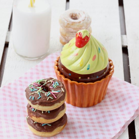 Donuts light