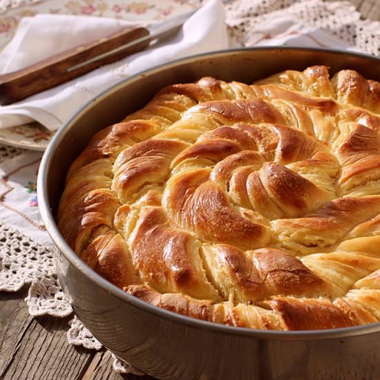 Decorative bread