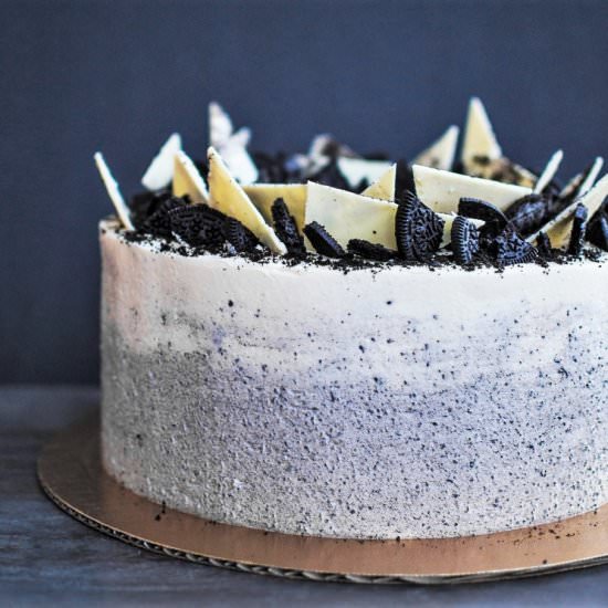 Ombre Oreo Chocolate Cake
