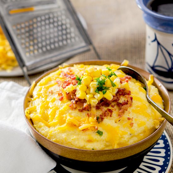Outrageously Creamy Grits