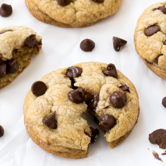 Coconut Oil Chocolate Chip Cookies