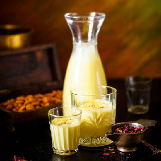 Kesar Badami Dhoodh