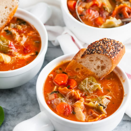 Creamy Chicken Tortellini Soup