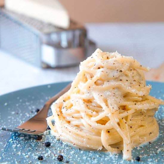 CACIO E PEPE