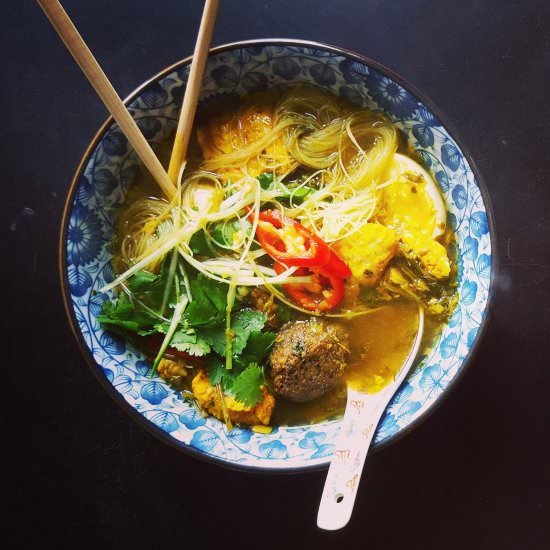 Mohinga – Burmese Noodle Soup