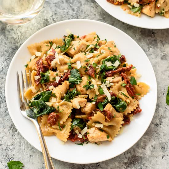 Sun Dried Tomato Pasta