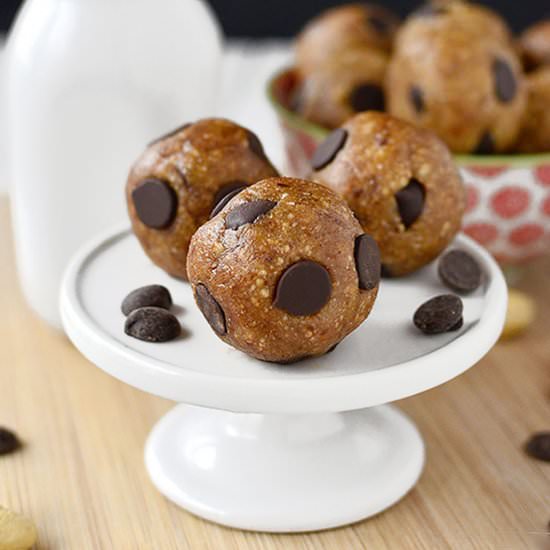 Chocolate Chip Cookie Dough Bites