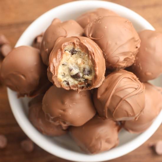 Chocolate Chip Cookie Dough Truffle