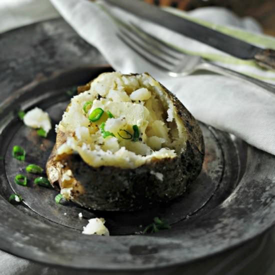 Perfect Steakhouse Baked Potato
