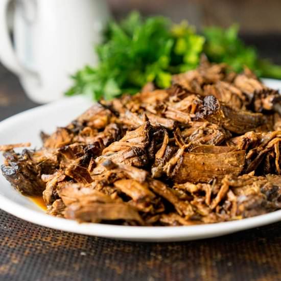 Mom’s Slow Cooker Guest Pot Roast