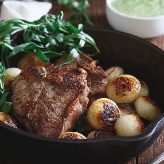 Skillet Lamb Chops & Onions