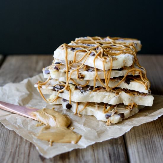 Chunky Monkey Frozen Yogurt Bark