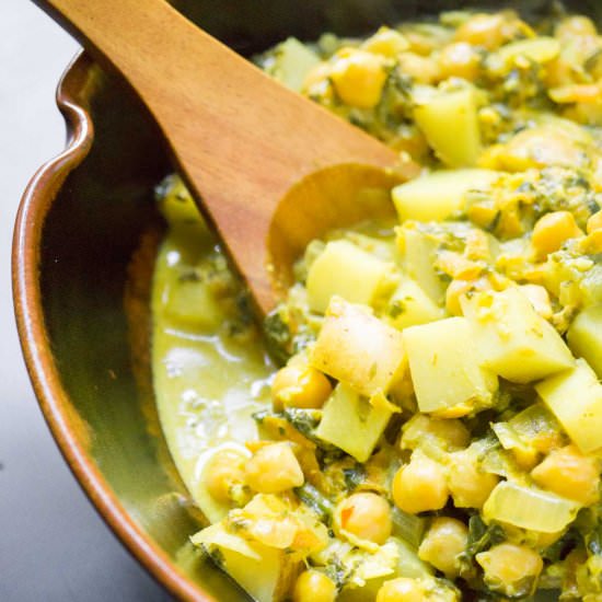 Thai Yellow Curry Chickpeas