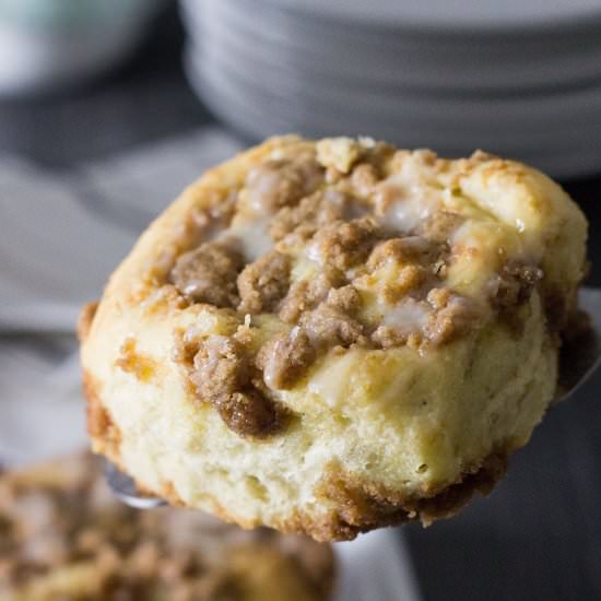 Cinnamon Crumb Buns