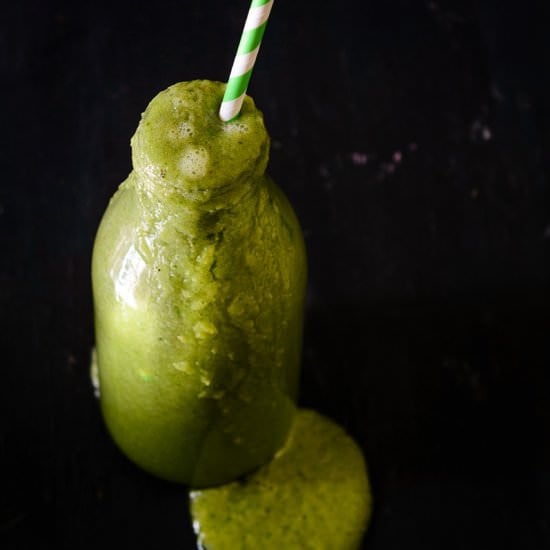 Orange Flax Seed Green Smoothie