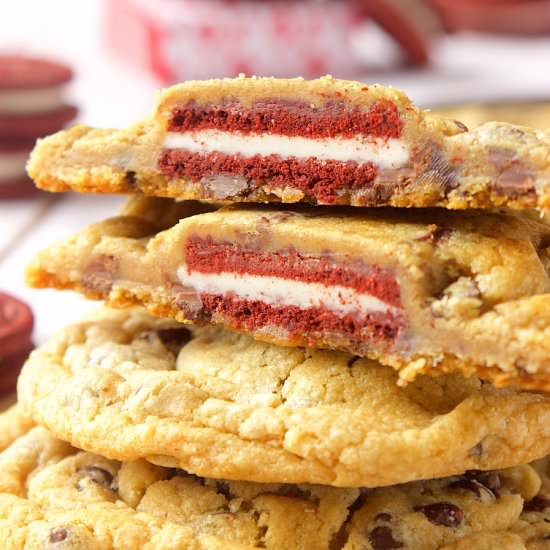 Red Velvet Oreo Choco Chip Cookies
