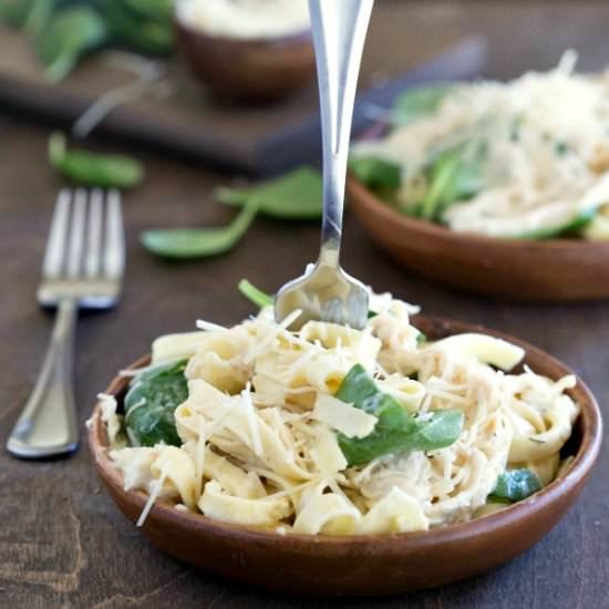 Crock Pot Creamy Chicken Pasta