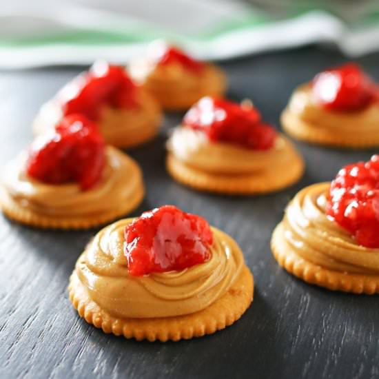 Peanut Butter Jelly Bites