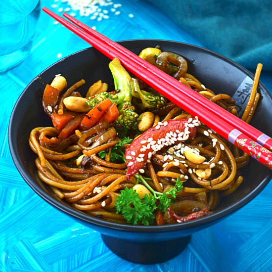 VEGETABLE TERIYAKI NOODLES