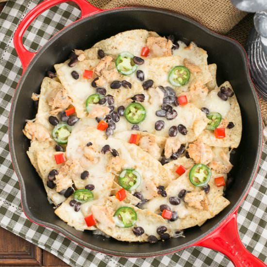 Spicy Salmon Nachos