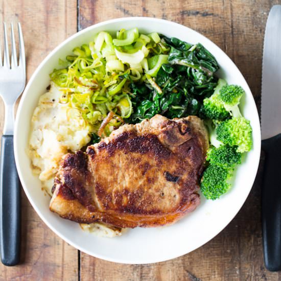 Perfect Pork Chop with Vegetables