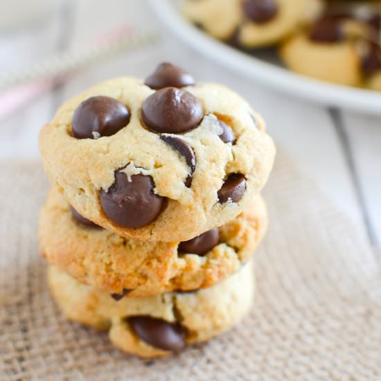 Paleo Chocolate Chip Cookies