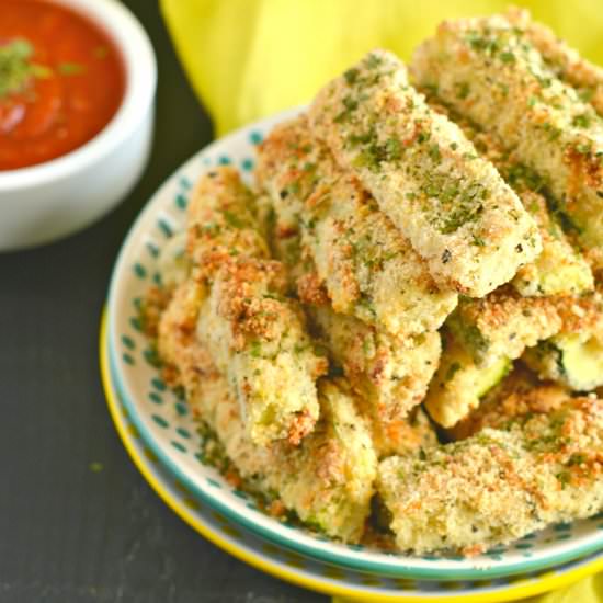 Baked Zucchini Parmesan Fries