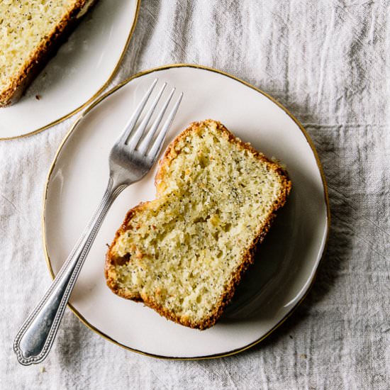 Grapefruit Poppy-seed Pound Cake