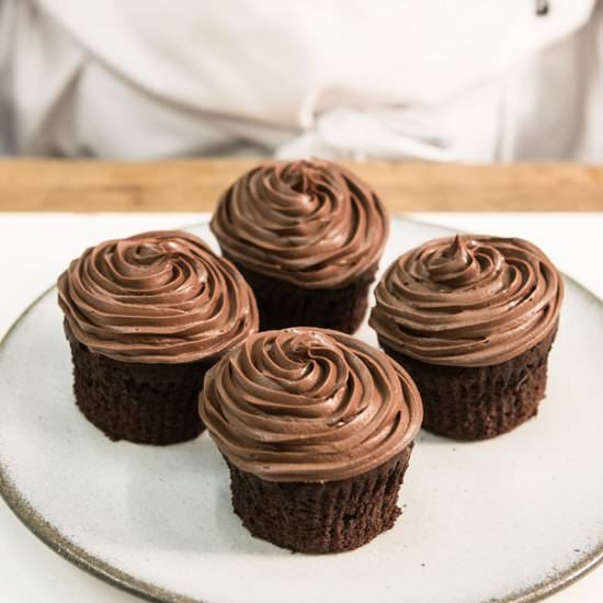 Chocolate fudge icing