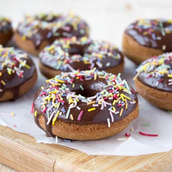 Cinnamon Vanilla Donuts
