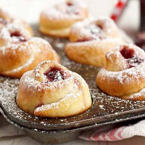 Raspberry Jam Filled Rose Buns