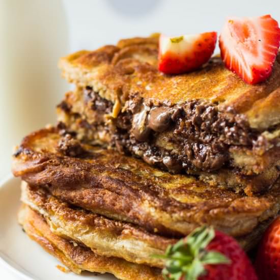 Nutella Stuffed Pancakes