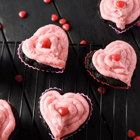 Chocolate Valentine’s Day Cupcakes