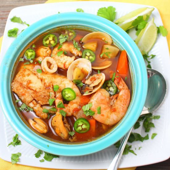 Caldo de Mariscos