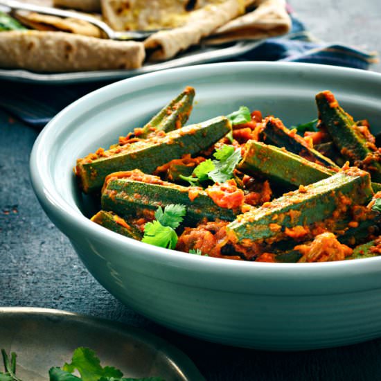 Bhindi Tamatar Panch Phoran
