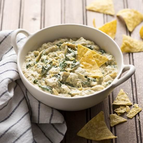 Warm Kale and Artichoke Dip