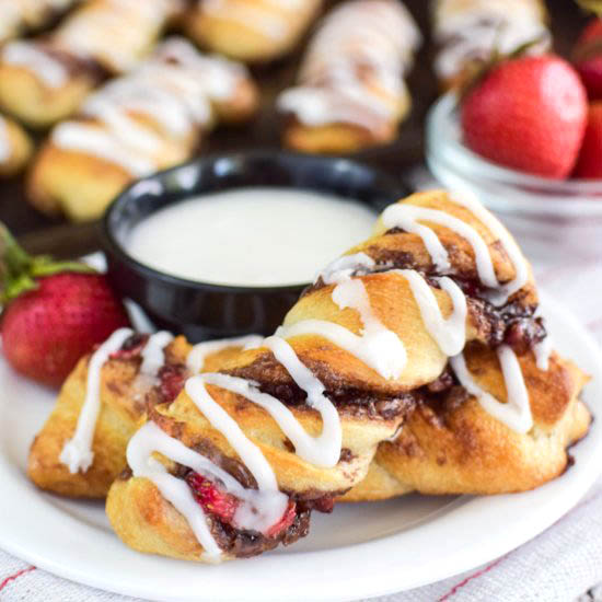 Strawberry Nutella Twists