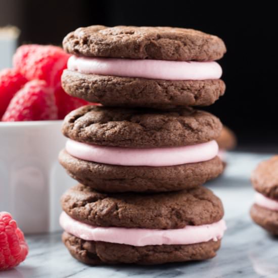 Chocolate Raspberry Sandwich Cookie
