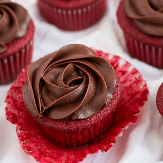 Chocolate Rose Red Velvet Cakes