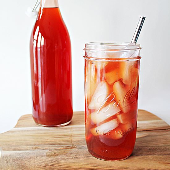 Balsamic Strawberry Pepper Iced Tea