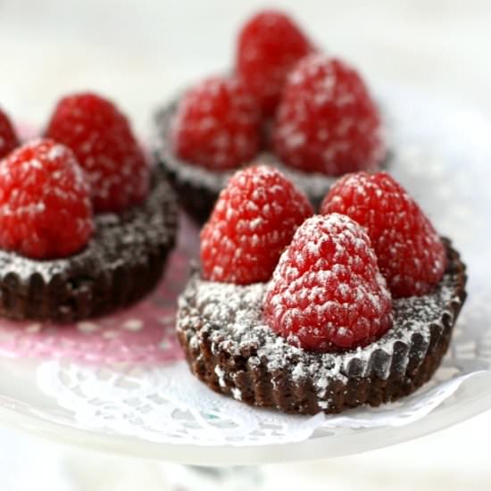 No-Bake Chocolate Raspberry Pies