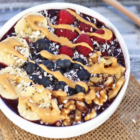 Blueberry Green Tea Acai Bowl